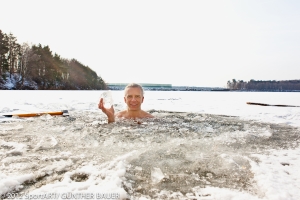 Arnold Wiegand - Eisbaden